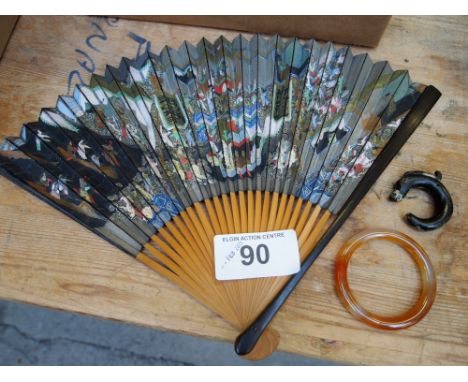  Sale Item:    CHINESE FAN DRAGON & BRACELET   Vat Status:   No Vat   Buyers Premium:  This lot is subject to a Buyers Premiu