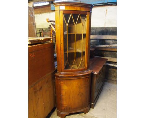  Sale Item:    CORNER CABINET   Vat Status:   No Vat   Buyers Premium:  This lot is subject to a Buyers Premium of 15% + Vat 