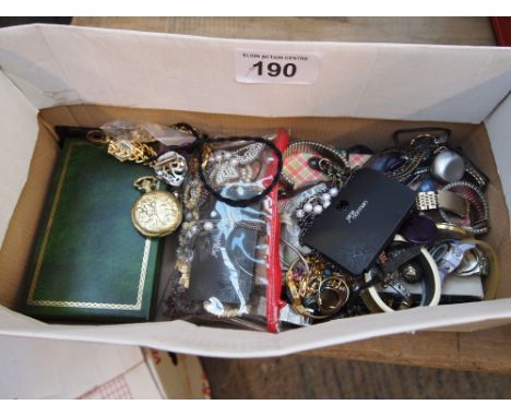  Sale Item:    JEWELLERY & WATCHES   Vat Status:   No Vat   Buyers Premium:  This lot is subject to a Buyers Premium of 15% +