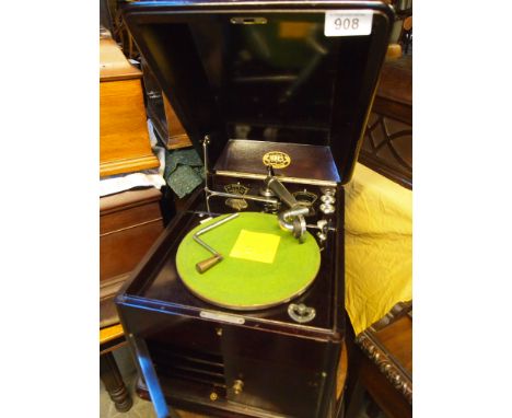  Sale Item:    HINES TABLE GRAMOPHONE   Vat Status:   No Vat   Buyers Premium:  This lot is subject to a Buyers Premium of 15