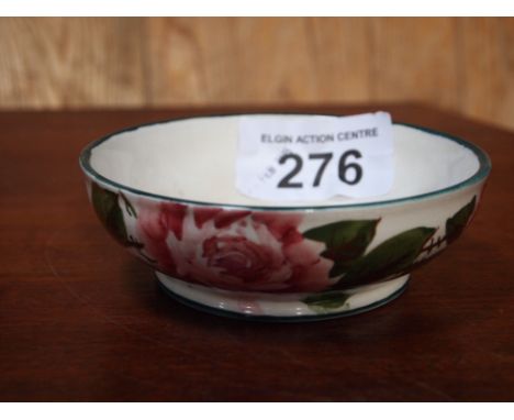  Sale Item:    SMALL WEMYSS BOWL (AF)   Vat Status:   No Vat   Buyers Premium:  This lot is subject to a Buyers Premium of 15