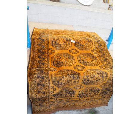  Sale Item:    WOOL RUG 4' X 6'   Vat Status:   No Vat   Buyers Premium:  This lot is subject to a Buyers Premium of 15% + Va