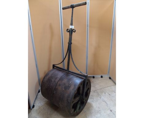  Sale Item:    ROLLER   Vat Status:   No Vat   Buyers Premium:  This lot is subject to a Buyers Premium of 15% + Vat @ 20%   