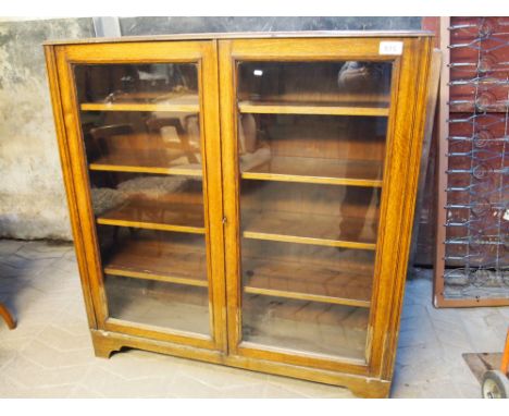  Sale Item:    OAK BOOKCASE-WATER DAMAGED (AF)   Vat Status:   No Vat   Buyers Premium:  This lot is subject to a Buyers Prem