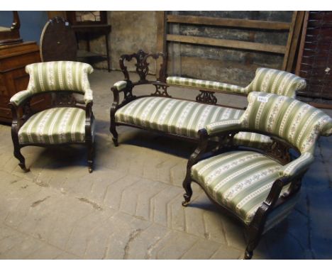  Sale Item:    PARLOUR SUITE   Vat Status:   No Vat   Buyers Premium:  This lot is subject to a Buyers Premium of 15% + Vat @