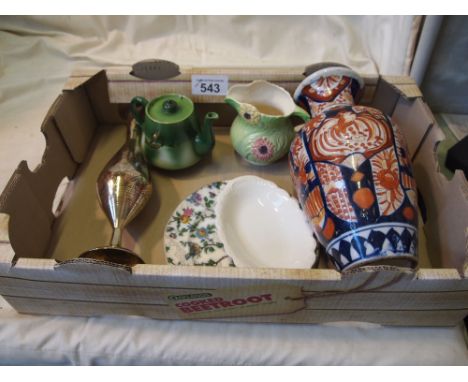  Sale Item:    BOX ORIENTAL VASE ETC (AF)   Vat Status:   No Vat   Buyers Premium:  This lot is subject to a Buyers Premium o