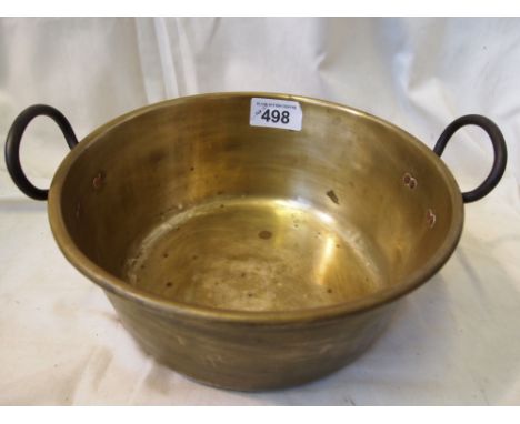  Sale Item:    BERRY PAN   Vat Status:   No Vat   Buyers Premium:  This lot is subject to a Buyers Premium of 15% + Vat @ 20%