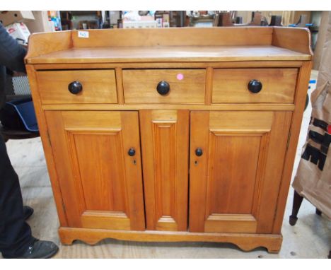  Sale Item:    PINE KITCHEN CABINET   Vat Status:   No Vat   Buyers Premium:  This lot is subject to a Buyers Premium of 15% 