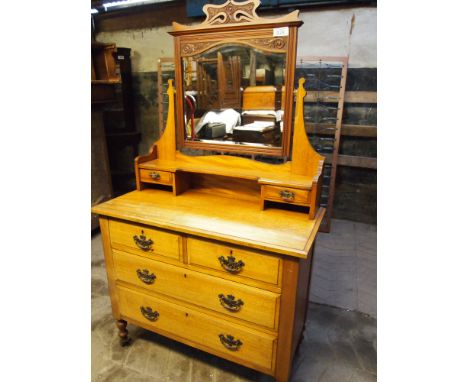  Sale Item:    DRESSING TABLE   Vat Status:   No Vat   Buyers Premium:  This lot is subject to a Buyers Premium of 15% + Vat 