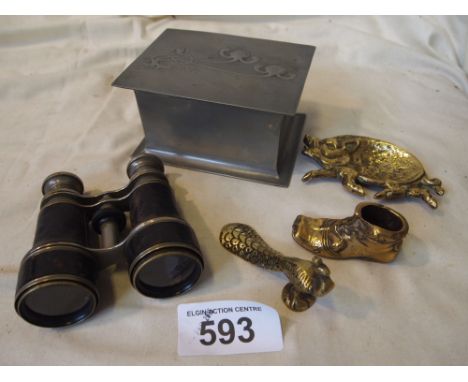  Sale Item:    ARTS & CRAFTS PEWTER BOX 3PCS BRASSWARE & BINOCULARS  Vat Status:   No Vat   Buyers Premium:  This lot is subj