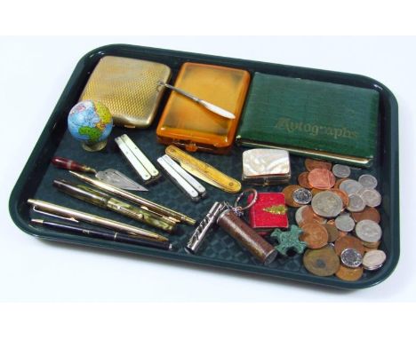 Various bygones, collectables, etc, trowel shaped bookmark, with base metal top, 10cm wide, gold plated cigarette case marked