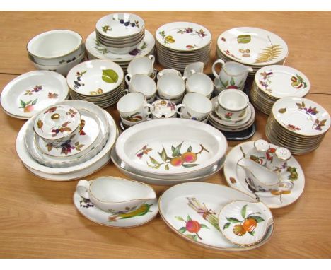 A comprehensive Royal Worcester Evesham pattern part dinner service, to include quiche dish, 22cm wide, individual lidded sou