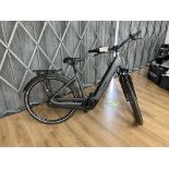 Cube Supreme Hybrid Pro 500 Grey/Black 2022 Ee S EE S Flashgrey/Black