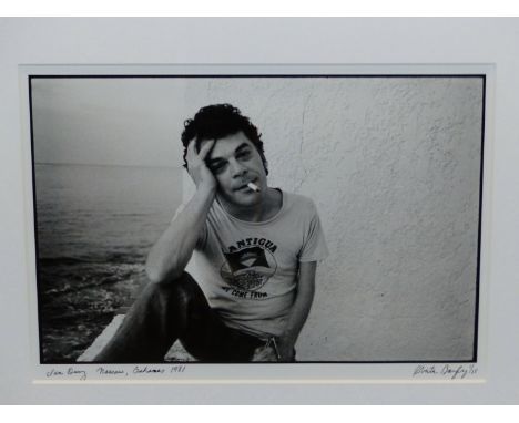 •ROBERTA BAYLEY.  ARR.  IAN DURY, NASSAU, BAHAMAS 1981, SIGNED LIMITED EDITION BLACK AND WHITE PHOTOGRAPHIC PRINT, 1/25. 47 x
