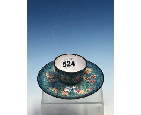 A PEKING ENAMEL TEA BOWL AND SAUCER, THE TURQUOISE GROUND PAINTED WITH FRUIT AND FLOWERS
