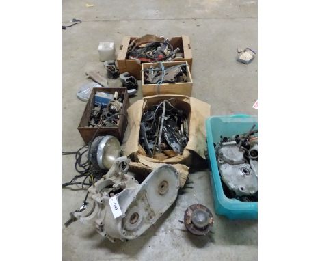 NORTON ENGINE CASING AND COLLECTION OF VARIOUS MOTORCYCLE PARTS