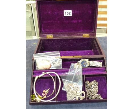 A LEATHER JEWELLERY CASE CONTAINING A PORTRAIT CAMEO SHELL, AN ELLESSE WATCH, TWO SILVER BANGLES, SILVER NECKLACES, A SILVER 