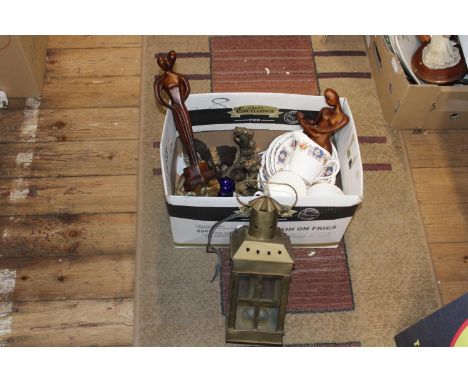 A Royal Sutherland tea service and an assortment of collectables postage unavailable 