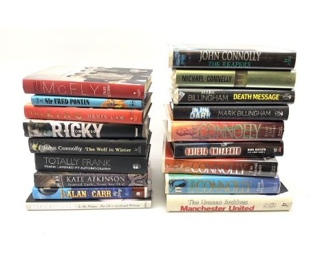 Mostly signed books including 'The Reapers', 'The Wolf in Winter', 'The Killing Kind', 'Dark Hollow' and 'Every Dead Thing' b