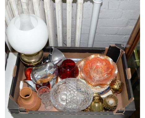 A PICQUOT WARE PEWTER TEA SET, A BRASS OIL LAMP, TWO CARNIVAL GLASS DISHES, MISCELLANEOUS OTHER GLASS, CERAMICS ETC