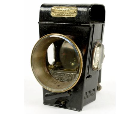 A JOSEPH LUCAS BRASS MOUNTED AND BLACK PAINTED IRON KING OF THE ROAD MOTORCYCLE LAMP, 19CM H, EARLY 20TH C