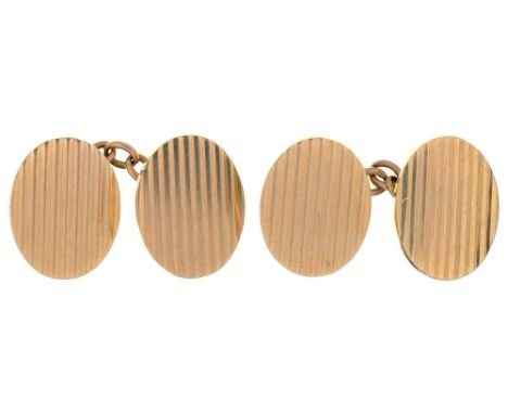 A PAIR OF 9CT GOLD CUFFLINKS, LONDON 1955, 11G++LIGHT WEAR CONSISTENT WITH AGE 