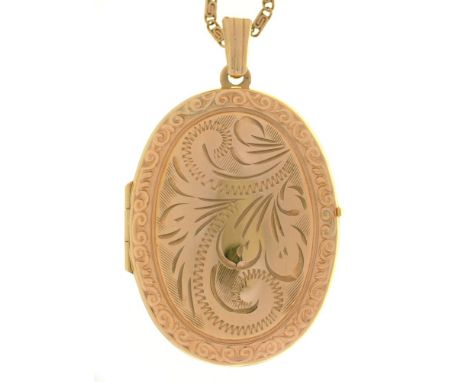 A 9CT GOLD LOCKET ON 9CT GOLD CHAIN, 6.5G++LIGHT WEAR CONSISTENT WITH AGE 