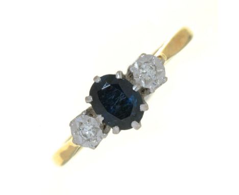 A SAPPHIRE AND DIAMOND RING, IN GOLD MARKED 18CT AND PLAT, 3G, SIZE P++LIGHT WEAR CONSISTENT WITH AGE 