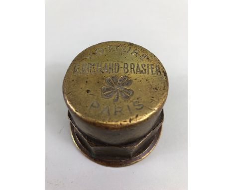 Vintage Car Motor Vehicle threaded brass hub cap relating to Votture Crichard-Brasier Paris motors, brass, approximately 6 cm