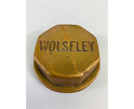 Vintage Car Motor Vehicle threaded brass hub cap relating to Wolseley motors,  approximately 6cm across