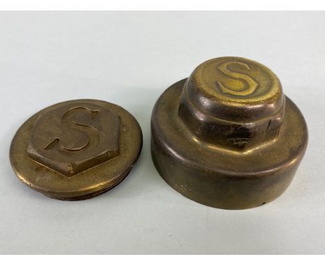 Vintage Car Motor Vehicle  2 threaded brass hub caps relating to Trojan of England motors,  approximately 8cm across and 5.5c