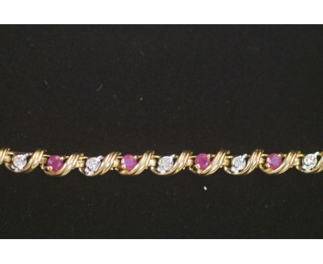 9ct Gold ruby &amp; diamond bracelet 