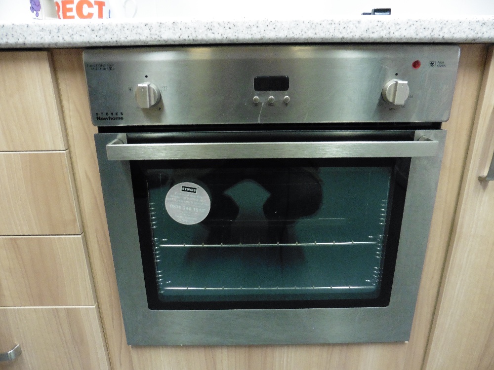 Stoves Newhome integrated single oven c/w ceramic hob and extractor