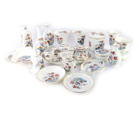 A group of Wedgwood porcelain decorated in the Kutani Crane pattern, to include miniature tea service, bud vases, trinket tra