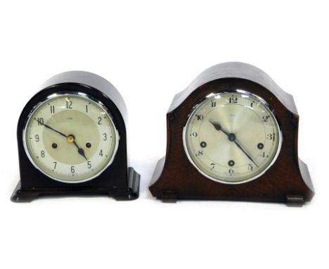 Two Enfield mantel clocks, comprising a brown Bakelite cased mantel clock, with domed top, on bracket feet, 21cm high, 18cm w