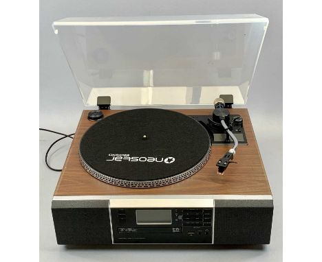 NEOSTAR ELECTRONICS COMBINED TURNTABLE RADIO CD RECORDER 