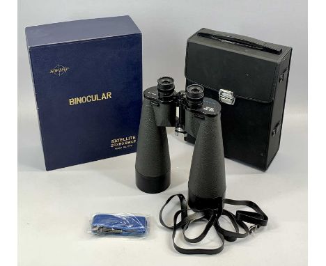 SWIFT SATELLITE BINOCULARS, 20x80 wide field, model no. 846, with carry case and box