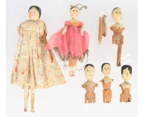 Wooden vintage / antique peg dolls, some require repair / attention and are incomplete, largest 10"/26cm; (qty).