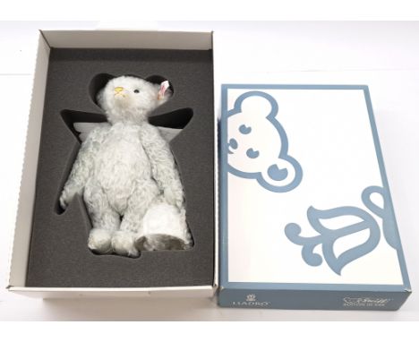 Steiff Lladro Angel bear, white tag 676833, LE 2007, mohair with porcelain wings and bell, Certificate, Excellent to Near Min