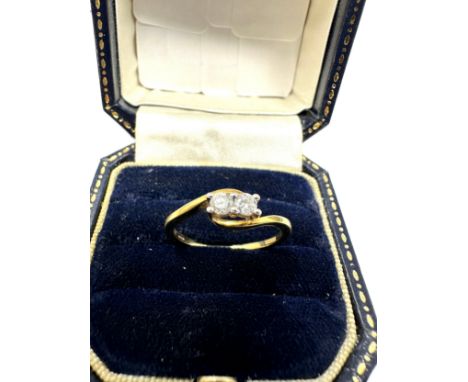 9ct gold diamond ring (1.6g)