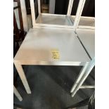 (6) Tables blanches Bistro 30 x 30 "