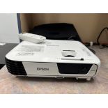 Projecteur EPSON # EX3240 a/ manette + Étui