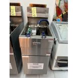 Belle Friteuse OMCAN gaz nat. # 46019 Double a/ 2 paniers et boyau gaz
