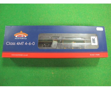 A Boxed Bachmann Branch-Line 'OO' Gauge #31-116 4-6-0 Standard Class 4MT Locomotive, Six Wheel Tender R/No. 75069, BR lined g