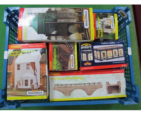 Six Boxed "OO" Scale Lineside Buildings and Structures, by Hornby 'Skaledale' Bachmann 'Scenecraft' including Hornby #R9732 R