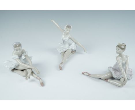 Three Lladro ballerina figurines, tallest 15 cm