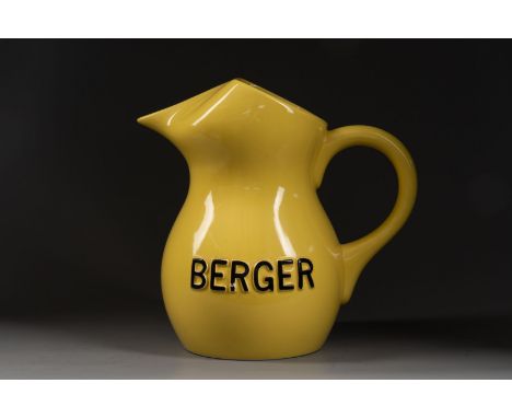 PICHET Grand PICHET BERGER Contenance 3LCéramique émaillée jaune et noirH. 27 cmPetit éclat sur un des R 