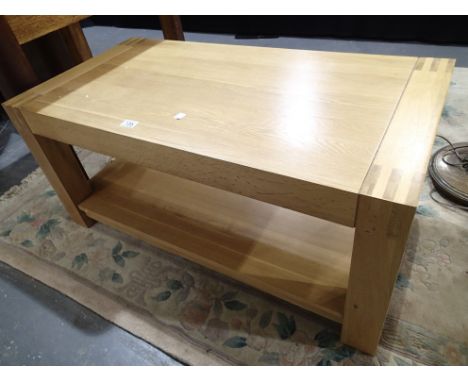 Light oak rectangular coffee table with undertier 106 x 54 x 49 cm H