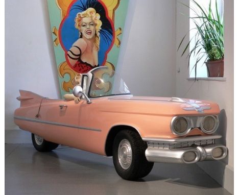  Pink Cadillac and Marilyn Monroe  pink Cadillac with Marilyn Monroe. working lights.Nice 3 diamensional wall Panel. (FR) Dim