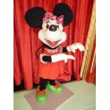 Minnie, Walt Disney